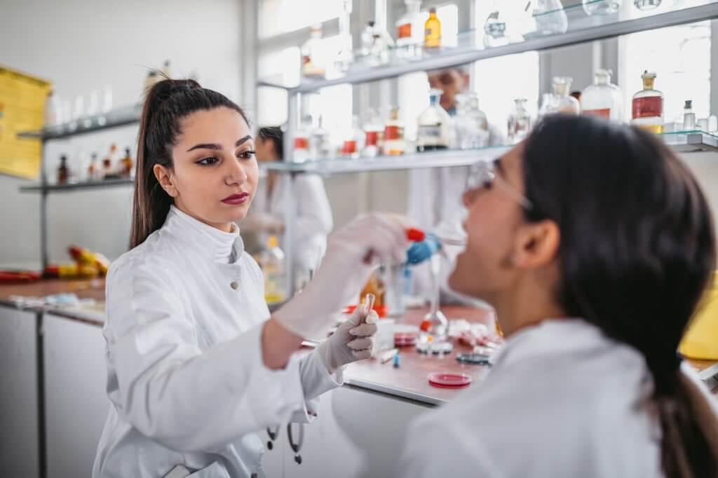 口腔拭子采集DNA樣本